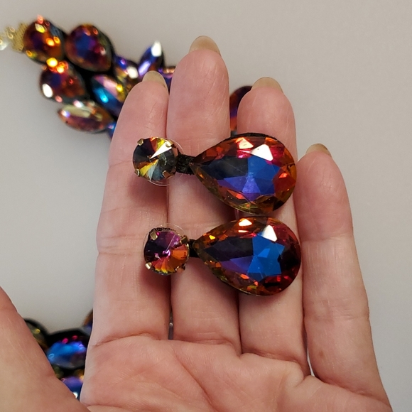 Traci Lynn Multicolored rhinestone massive necklace and earrings purples  NIB - Picture 7 of 9